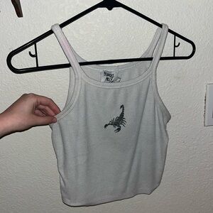 princess polly white crop top with black scorpion print